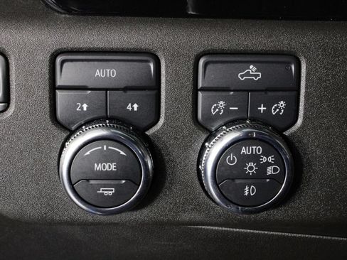 Used 2022 GMC Sierra 1500 Elevation AWD/4WD image 22
