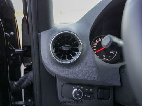 Used 2024 Mercedes-Benz Sprinter 2500 image 38