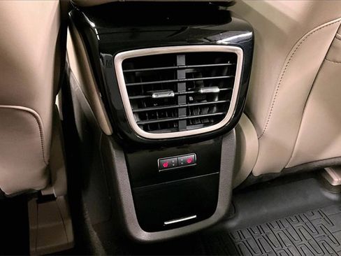 Used 2022 Lincoln Nautilus Reserve w/ Monochromatic Package image 29