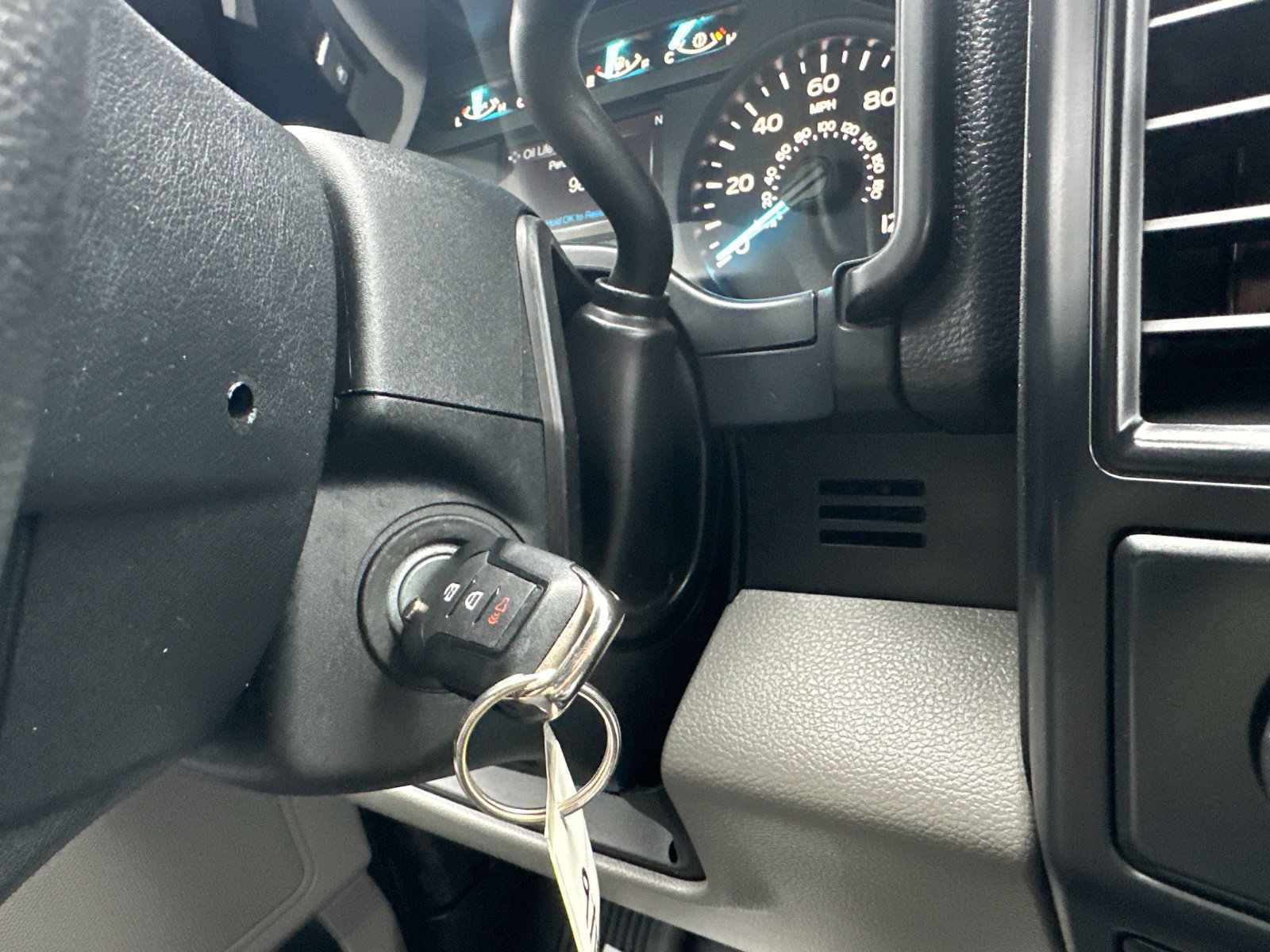 Used 2019 Ford F150 XL w/ Equipment Group 101A Mid AWD/4WD image 47