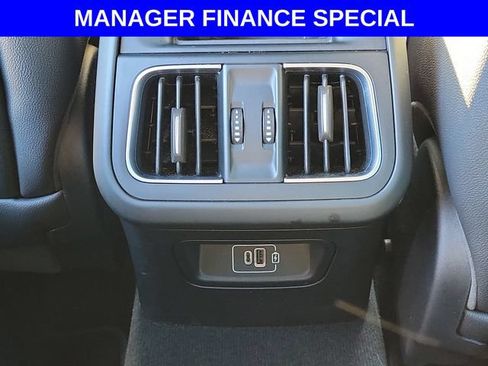 Used 2024 Maserati Grecale GT AWD/4WD image 13