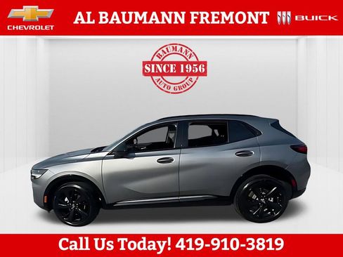 Used 2022 Buick Envision Essence w/ Sport Touring Package image 3