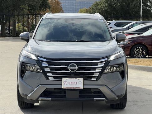 Certified 2024 Nissan Rogue SL w/ SL Premium Package image 7