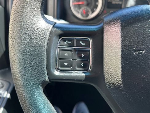 Used 2018 RAM 1500 Express w/ Express Value Package AWD/4WD image 28