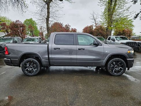 New 2026 RAM 1500 Laramie AWD/4WD image 8