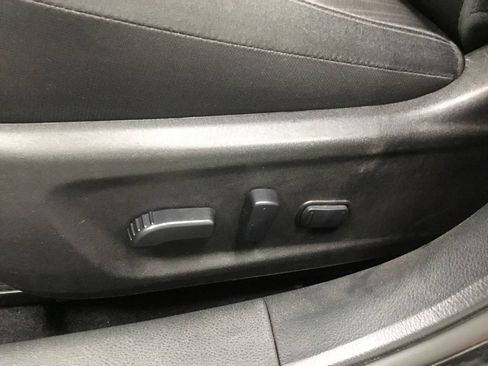 Used 2024 Nissan Altima 2.5 SV w/ SV Premium Package FWD image 9