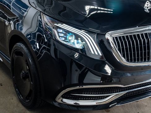 Used 2020 Mercedes-Benz Metris Passenger image 18