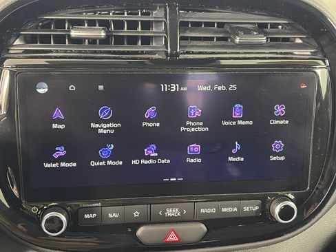 Certified 2024 Kia Soul GT-Line image 18