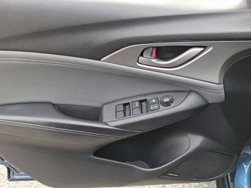 Used 2019 MAZDA CX-3 Touring w/ Preferred Equipment Package image 12