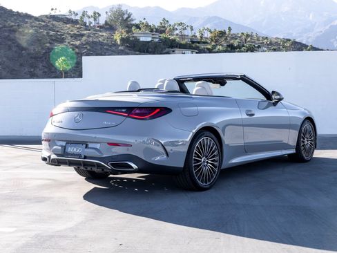 Used 2026 Mercedes-Benz CLE 300 4MATIC Cabriolet image 6