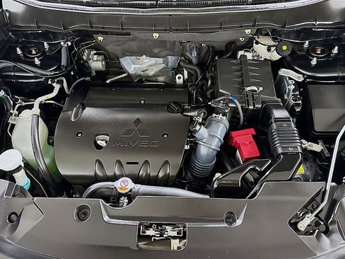 Used 2024 Mitsubishi Outlander Sport SE image 27