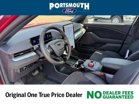 Certified 2023 Ford Mustang Mach-E GT image 4