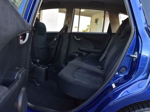 Used 2013 Honda Fit Sport image 21
