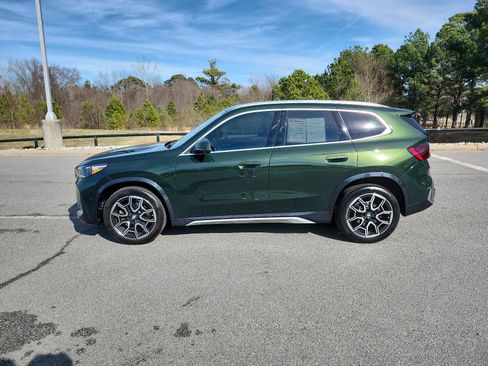 Used 2025 BMW X1 xDrive28i w/ Technology Package image 2
