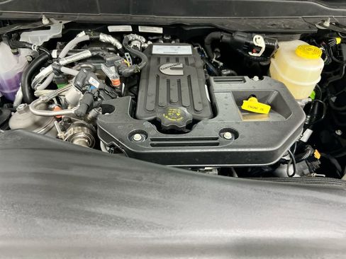 New 2026 RAM 2500 Limited AWD/4WD image 26