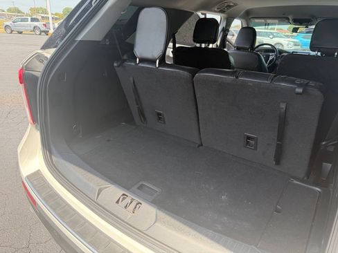 Used 2022 Ford Explorer Limited RWD image 15