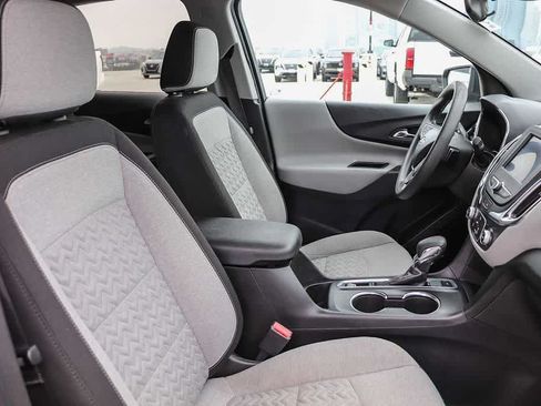 Used 2022 Chevrolet Equinox LT AWD/4WD image 14