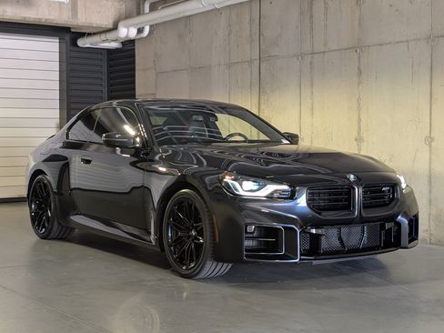 Used 2025 BMW M2 w/ Lighting Package RWD image 10