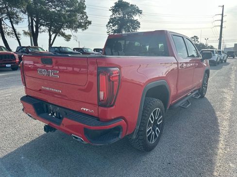 Used 2021 GMC Sierra 1500 AT4 w/ Technology Package AWD/4WD image 7