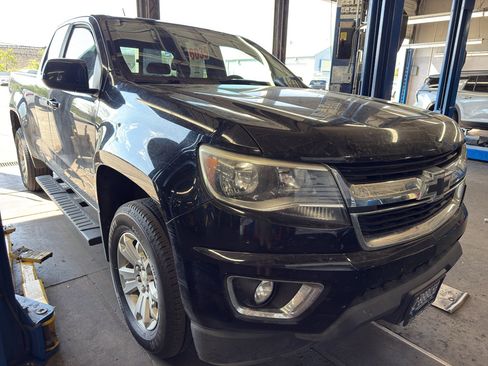 Certified 2018 Chevrolet Colorado LT w/ LT Convenience Package AWD/4WD image 1