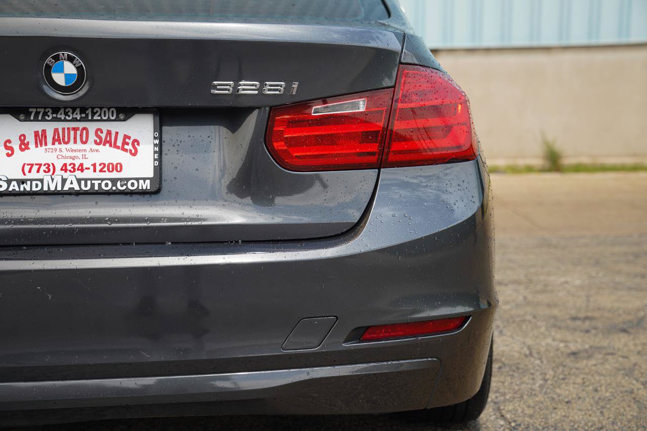 Used 2013 BMW 328i Sedan RWD image 16