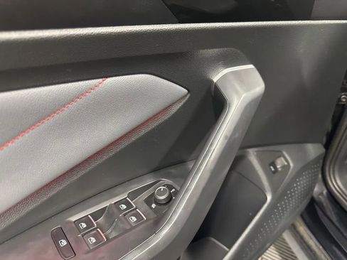 Used 2025 Volkswagen Jetta GLI Autobahn FWD image 10