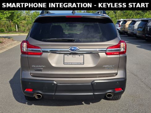 Used 2022 Subaru Ascent Limited AWD/4WD image 6