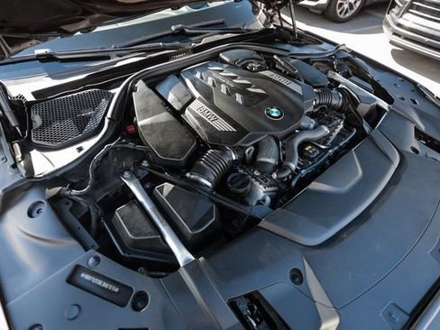 Used 2020 BMW 750i xDrive w/ Executive Package AWD/4WD image 76
