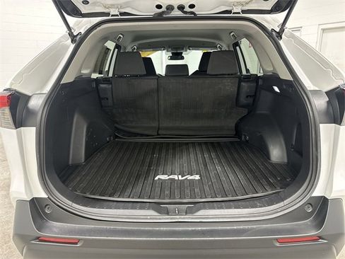 Used 2024 Toyota RAV4 XLE image 23