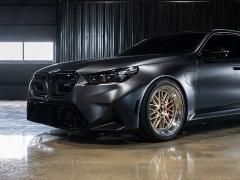 Used 2025 BMW M5 Touring AWD/4WD image 33