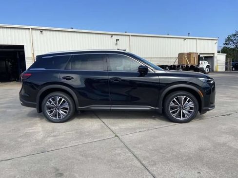 New 2027 INFINITI QX60 Luxe w/ Cargo Package FWD image 2