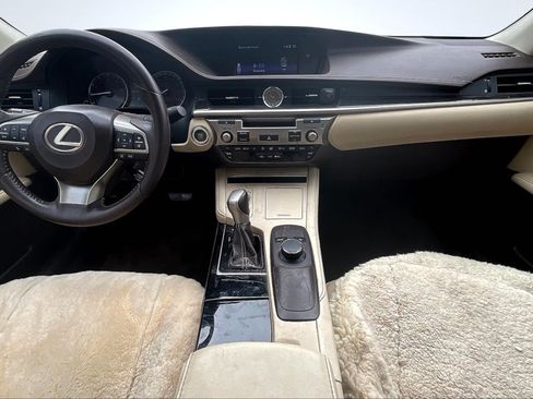 Used 2017 Lexus ES 350 FWD image 16