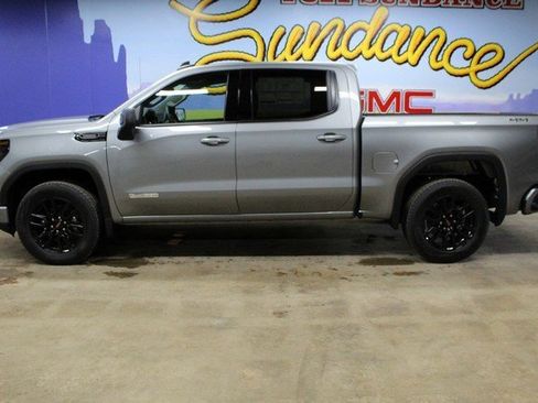New 2026 GMC Sierra 1500 Elevation image 7