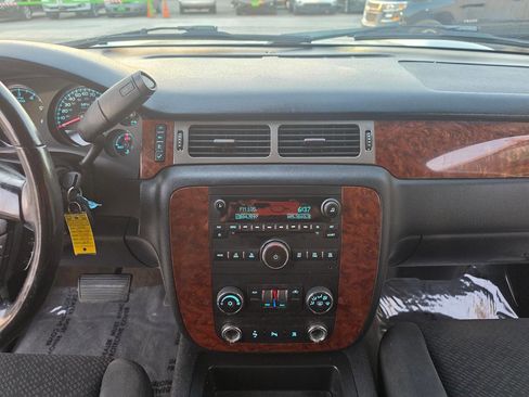 Used 2008 Chevrolet Tahoe LT w/ Convenience Package 1 image 38