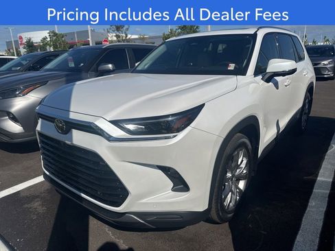 New 2026 Toyota Grand Highlander FWD image 1