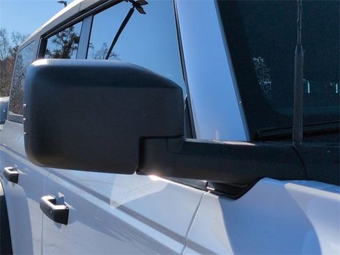 Used 2023 Ford Bronco Big Bend w/ Sasquatch Package image 11