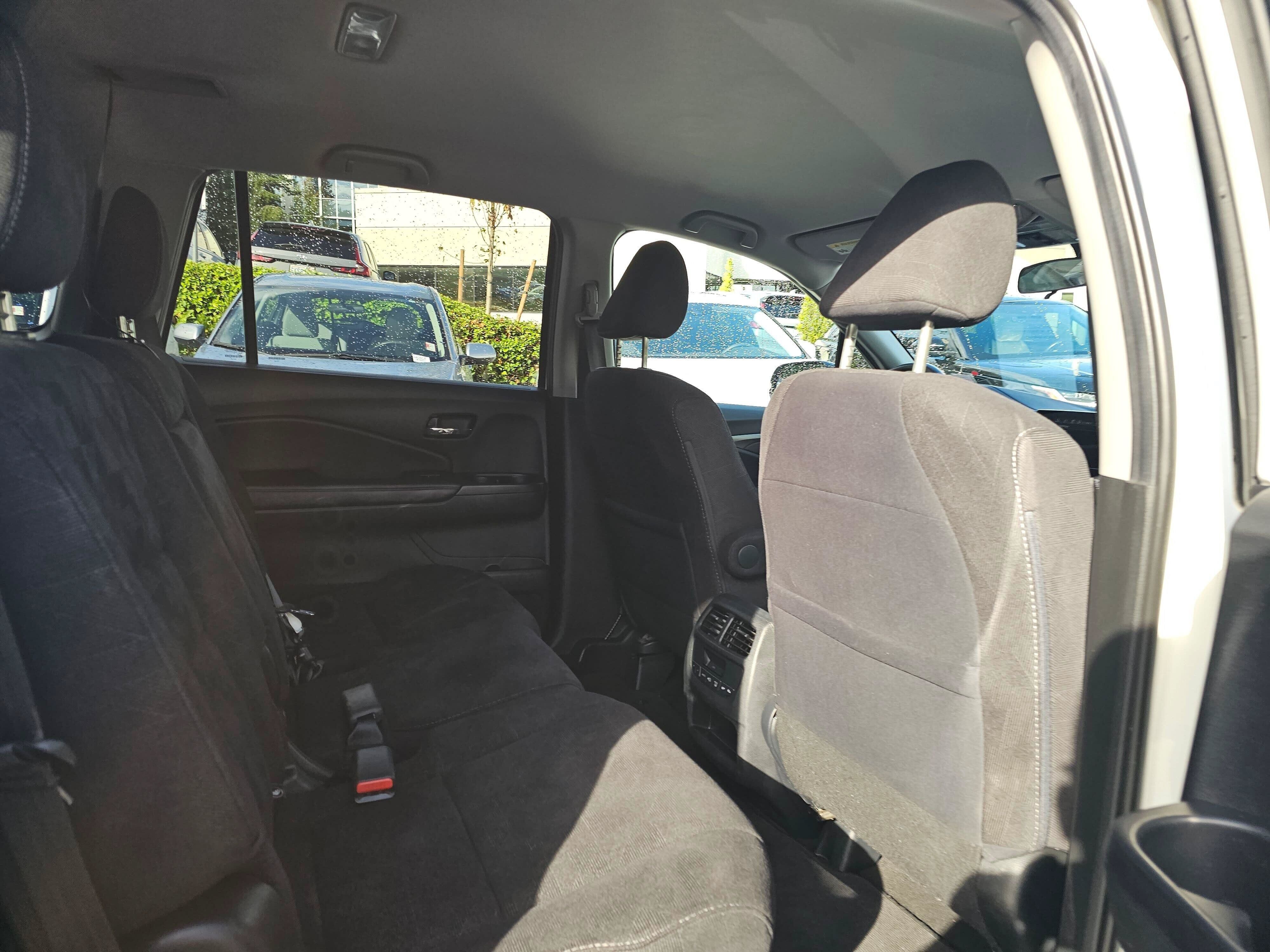 Used 2019 Honda Pilot EX image 14