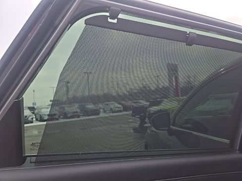 New 2026 Nissan Pathfinder SL w/ SL Premium Package image 38