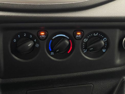 Used 2017 Ford Transit 350 XLT RWD image 24