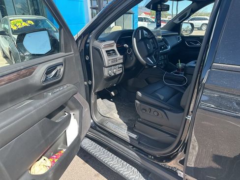 Used 2024 Chevrolet Tahoe Z71 w/ Z71 Off-Road Package AWD/4WD image 7