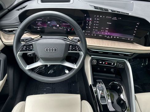 Used 2025 Audi Q5 Prestige AWD/4WD image 14