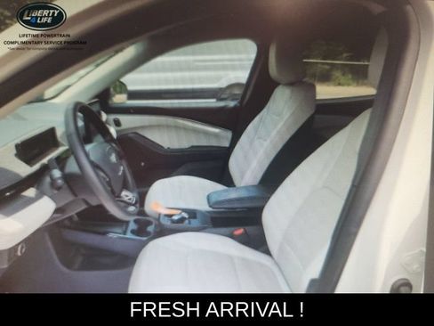 Used 2025 Ford Mustang Mach-E Premium AWD/4WD image 12