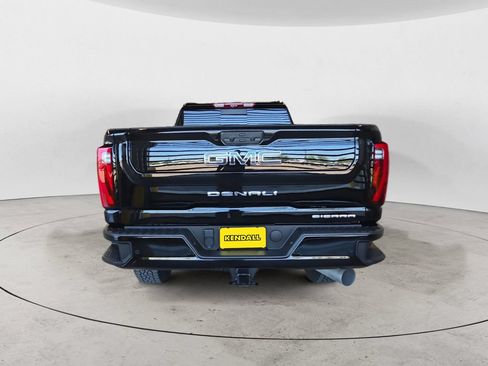 Certified 2024 GMC Sierra 2500 Denali Ultimate AWD/4WD image 6