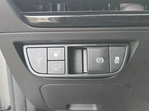 Used 2022 Kia EV6 Wind w/ Wind Technology Package AWD/4WD image 18