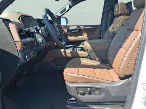 New 2026 Chevrolet Tahoe High Country image 15