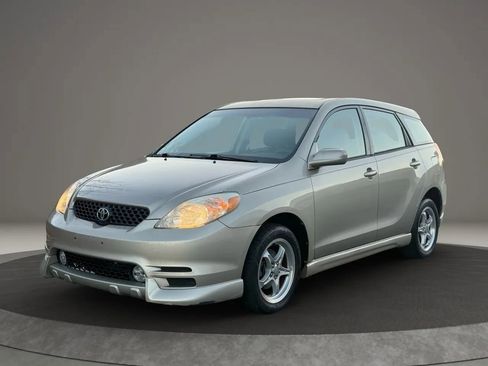 Used 2003 Toyota Matrix XR image 1
