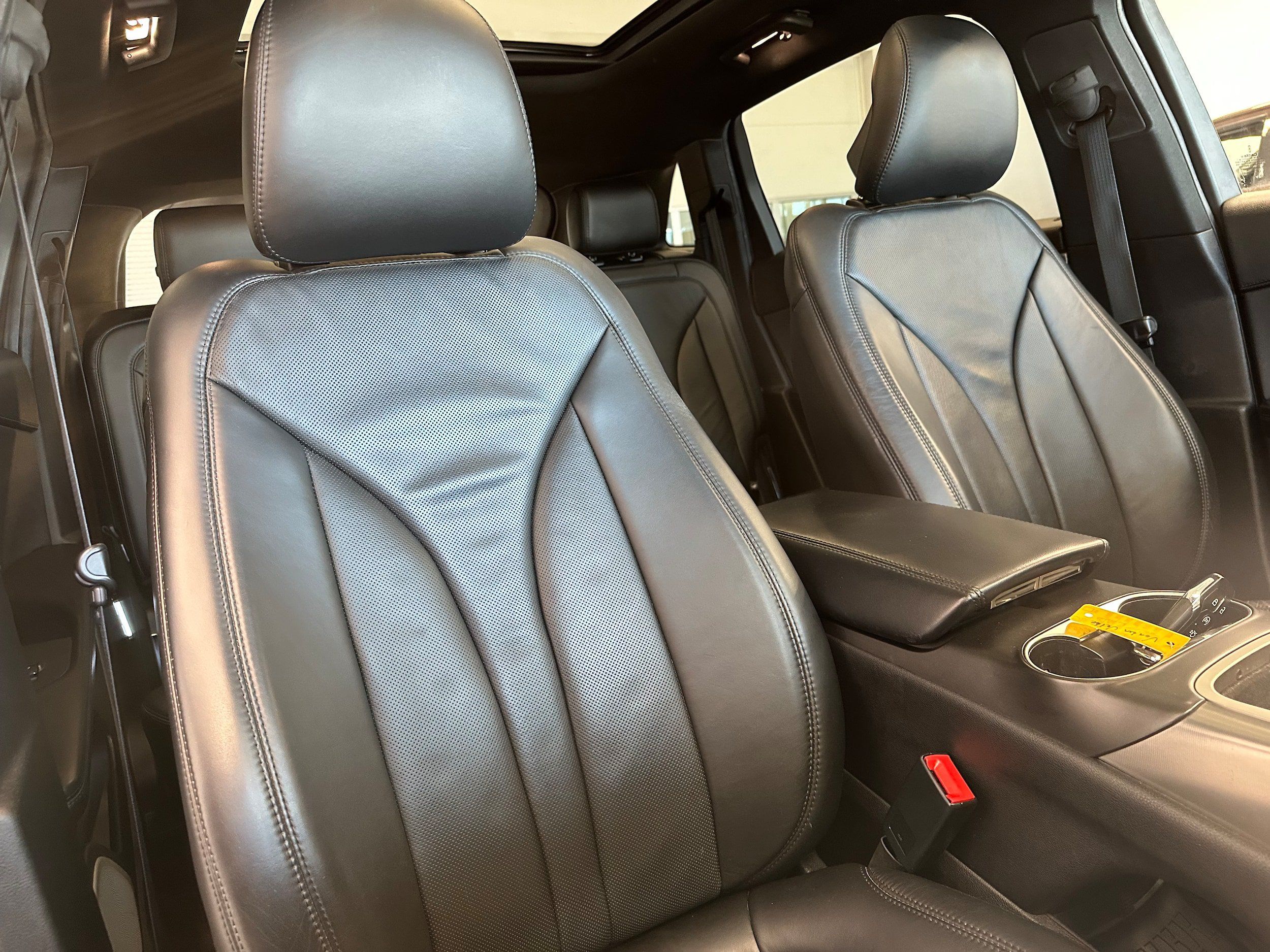 Used 2017 Lincoln MKX Reserve w/ Luxury Package AWD/4WD image 16