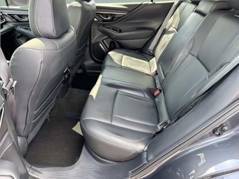 Used 2023 Subaru Outback Touring XT AWD/4WD image 12