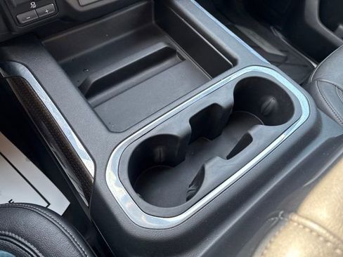 Used 2019 Chevrolet Silverado 1500 LT Trail Boss image 19