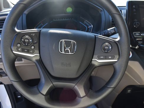 Certified 2020 Honda Odyssey EX image 13